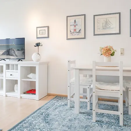 Apartment Strandhotel Ostseerose Kellenhusen