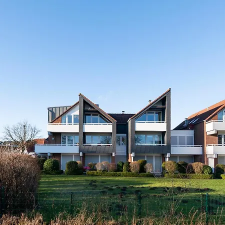Strandhotel Ostseerose Apartment Kellenhusen